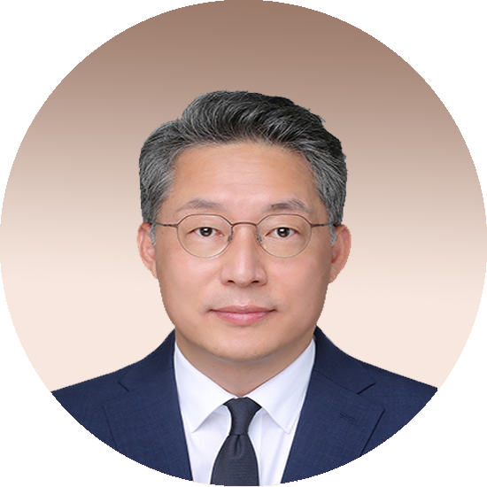 Vice-minister's KIM Min Seok picture